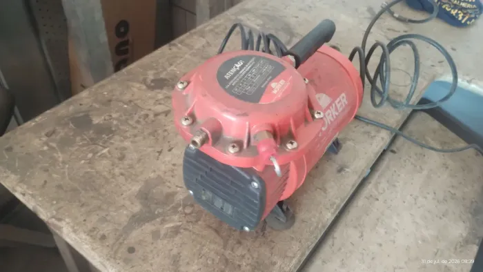 Motor compressor prasisa de reparo mais funcionando 