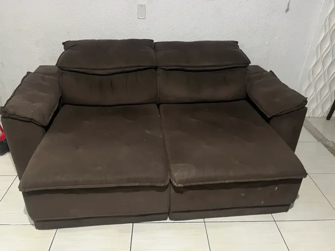 Sofá retrátil