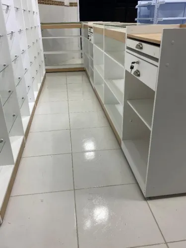 Fabricamos moveis para farmacia