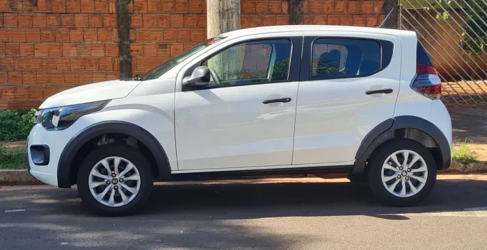 Fiat Mobi Like 1.0 Fire Flex 5P. 2023