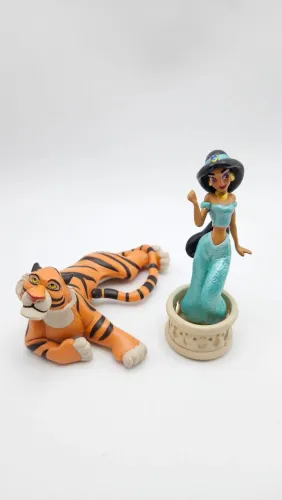 Miniaturas Jasmine e Rajah (Disney Store)