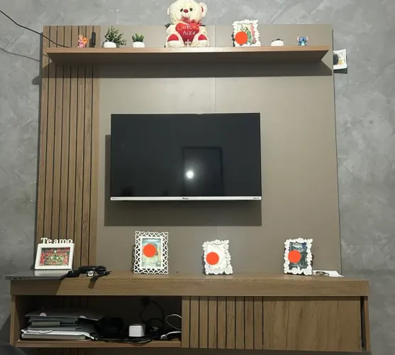 Vende-se painel de TV.