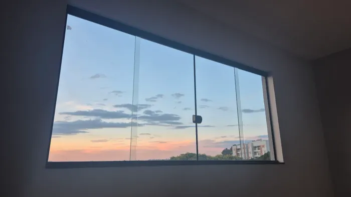 Janela Blindex 4 Folhas - Completa de Obra Nova (2,50m x 1,16m)