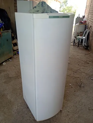 Refrigerador Consul slim top bem conservada