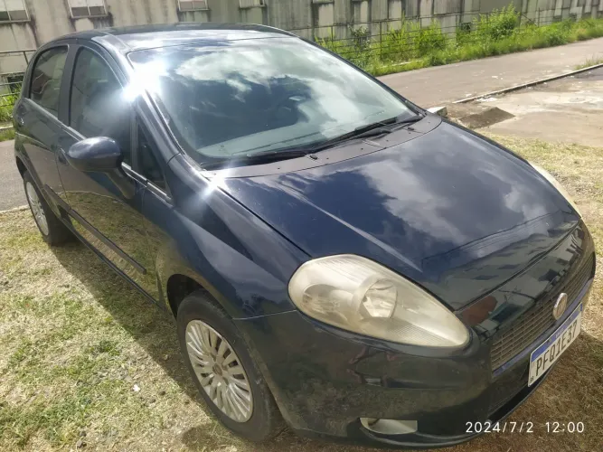 Fiat Punto Attractive 1.4 Fire Flex 8V 5P 2011