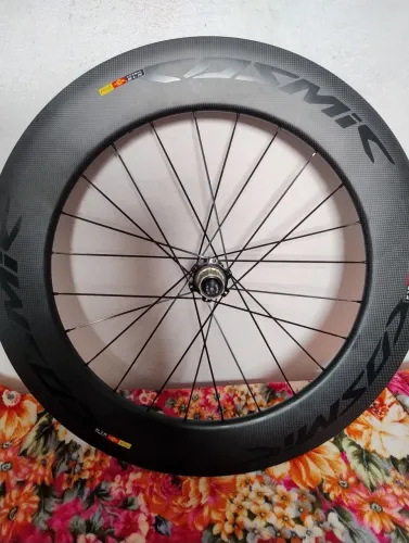 Roda traseira de carbono perfil alto 88 para freio a Disc 