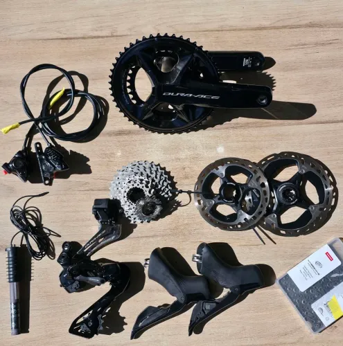 Grupo Shimano Dura Ace R9270 Di2 Completo com discos