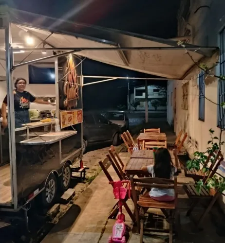 Trailer de lanche, FOOD TRUCK, completo já pronto pra trabalhar.