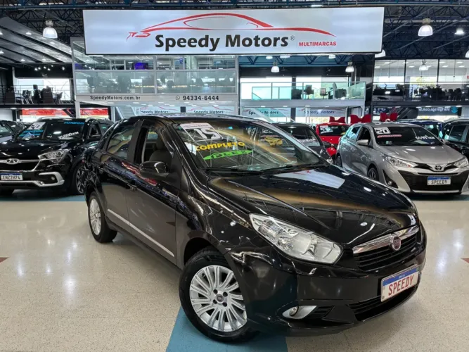 Fiat Grand Siena Essence 1.6 Flex 16V 2015