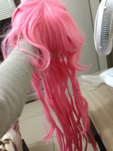 Peruca rosa (para cosplay e afins)