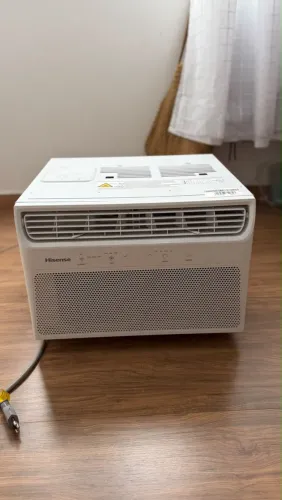 Ar Condicionado Digital Hisense 10.000btus - Muito Novo