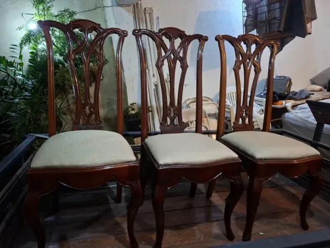 Cadeira de jantar
