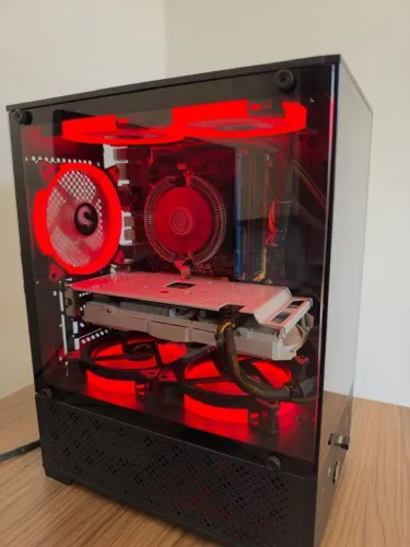 Gamer RX 580 GB, Fonte Corsair 550, 16gb ram, i5 4th, ssd 256