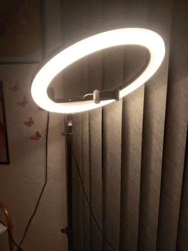 Ringht  Light Grande...