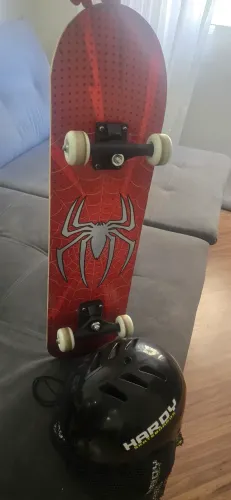 Skate + Equipamentos de Proteção