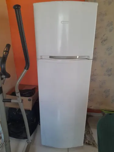 Geladeira consul
