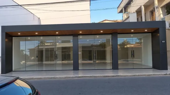 SALA COMERCIAL NO CENTRO DE PIÚMA
