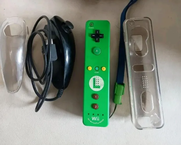 Controle Nintendo wii Luigi edition
