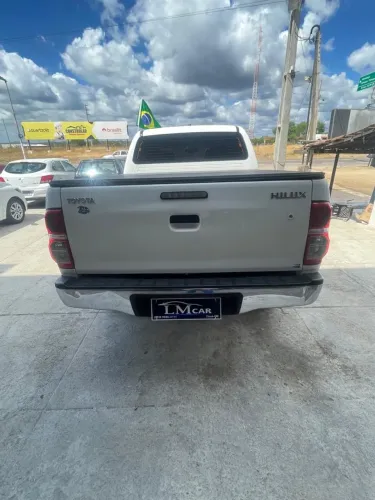 Toyota Hilux CD D4-d 4X4 3.0 TDI Dies. Mec. 2013