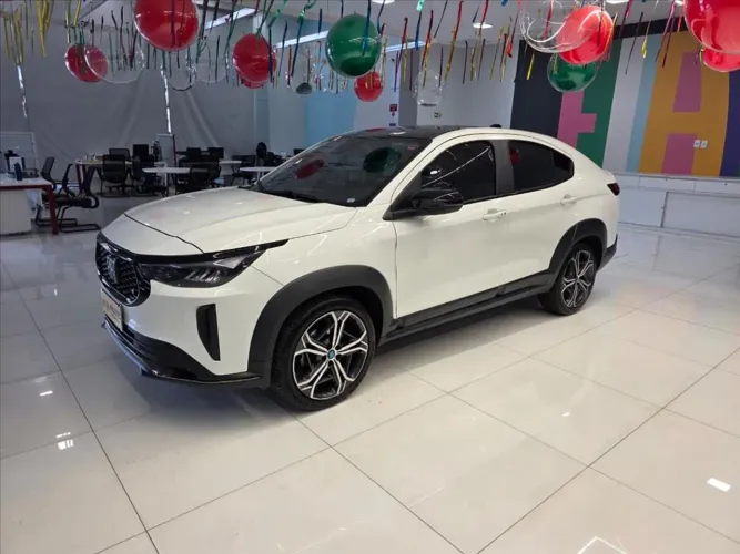 Fiat Fastback Impetus 200 T. AUT (hibrído) 2025