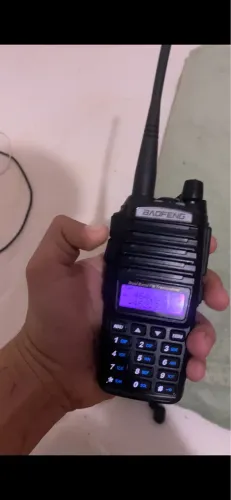 Rádio Ht Comunicador BaoFeng Dual Band Uv82 com Carregador