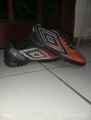 Chuteira Society Umbro Mutant