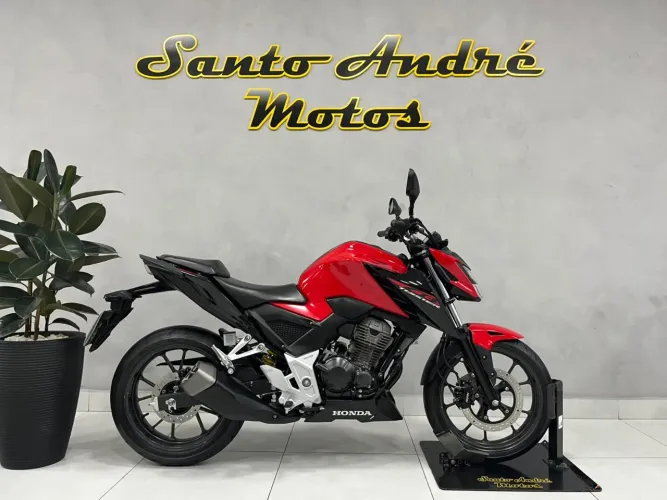 Honda CB 300F Twister Flex