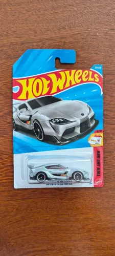 Carrinho Hot Wheels '20 Toyota GR Supra