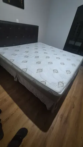 Cama de casal Queen completa + cabeceira PREÇO PROMOCIONAL