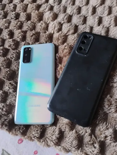 Samsung S20