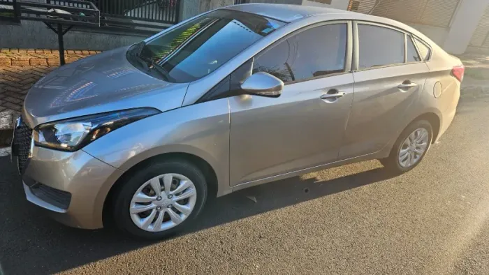 Hyundai HB20S C.plus/c.style1.0 Flex 12V Mec. 4P 2019