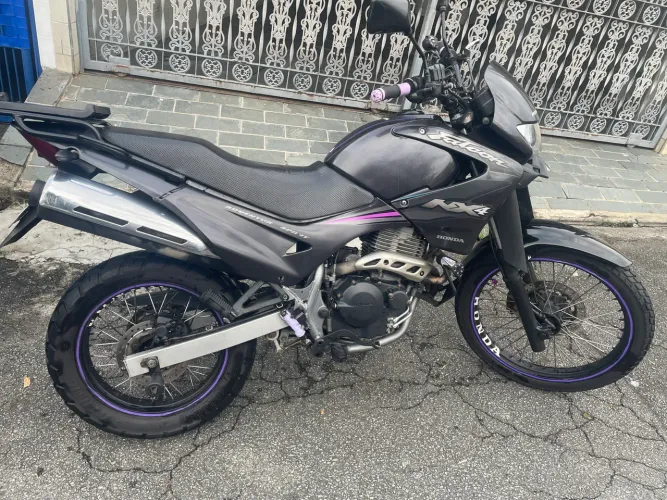 NX FALCON 400 - 2002 