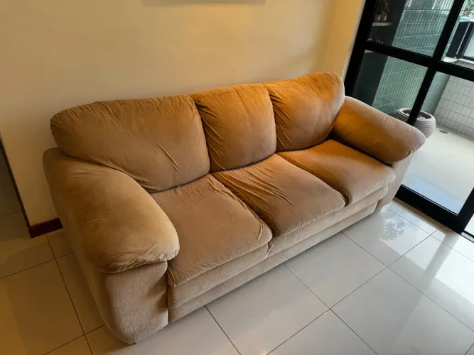 Sofá de 3 lugares 