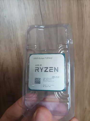 Processador ryzen 7 5700x perfeito envio olx pay cpu 7 5700x pode retirar pessoalmente tbm