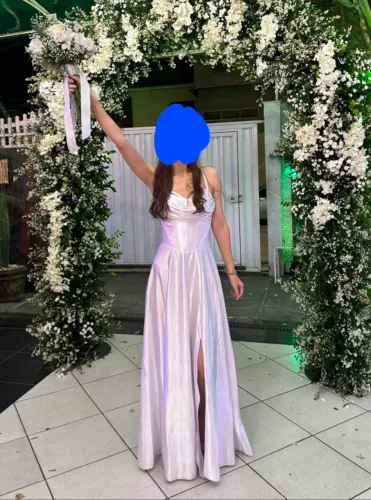 Vestido de Noiva Minimalista / Madrinha