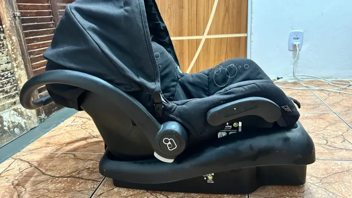 Bebe conforto com base para carro