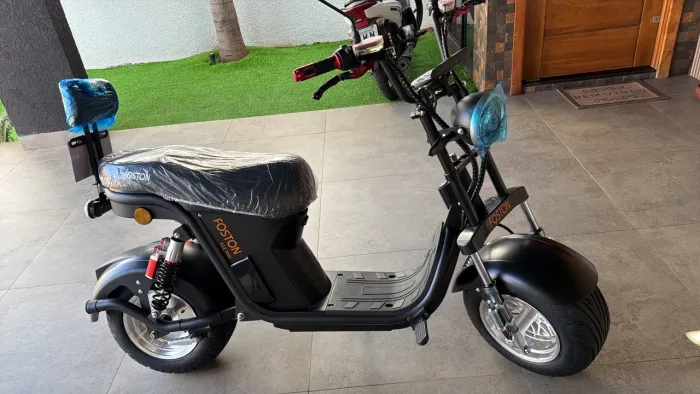 Moto elétrica foston