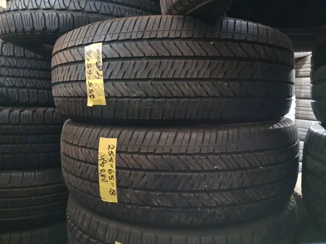 4 pneus Bridgestone 255/65/18 seminovos 