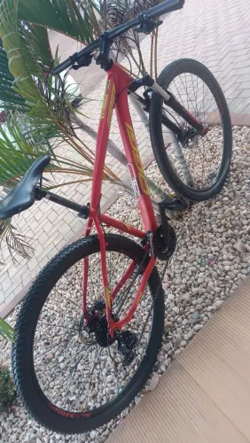Bike Oggi HDs sime NV, pouco usada acabou de ser feito a revisão.