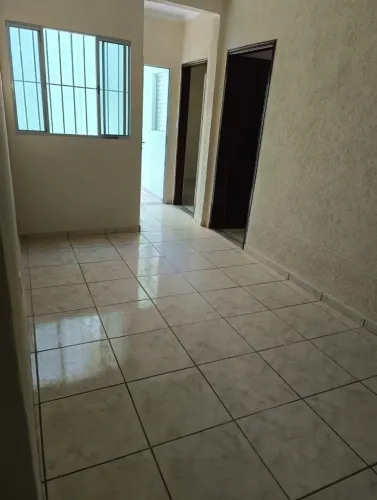EXCELENTE CASA TÉRREA PARA LOCAÇÃO