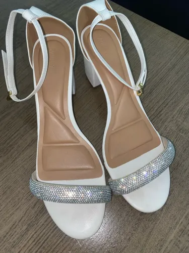 Salto Satinato 39 Branco- Novíssimo