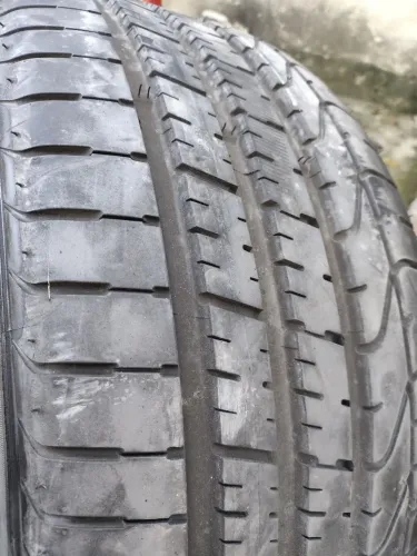 Pneu 275/35 R19 Pirelli pzero