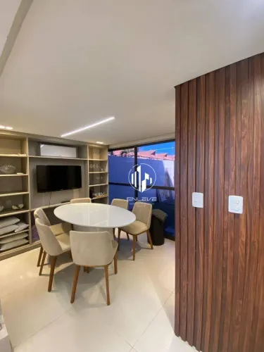 Triplex Porteira Fechada com 03 quartos à 100m da Praia de Camboinha