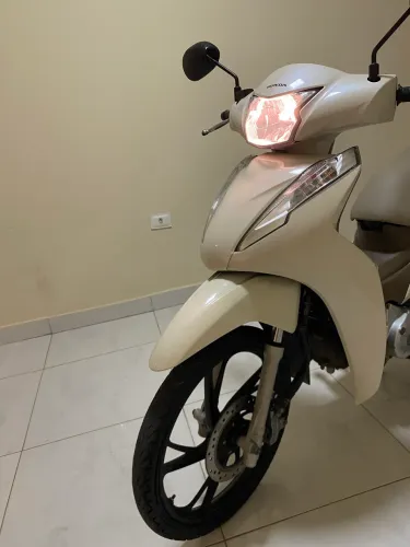 Biz ex 125 2021 única dona