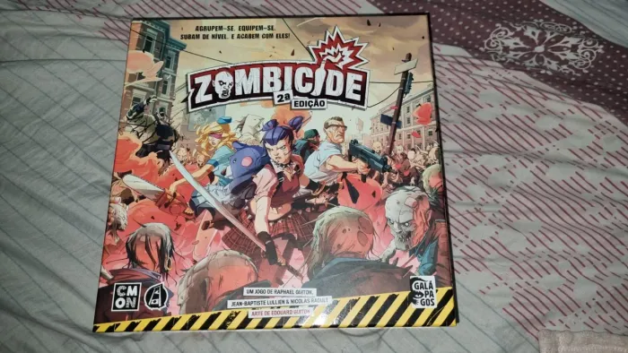 Zombicide 2°ed portugues impecável