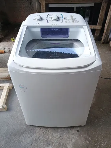 máquina de lavar Eletrolux 17 quilos Premium Care 