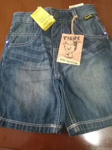 Bermuda infantil marca tigor tamanho 3P sem uso