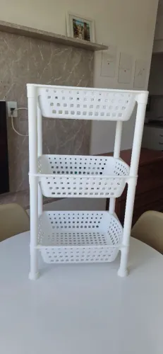Fruteira de plástico resistente branca