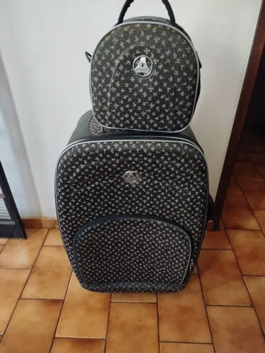 Mala 32kg + frasqueiras