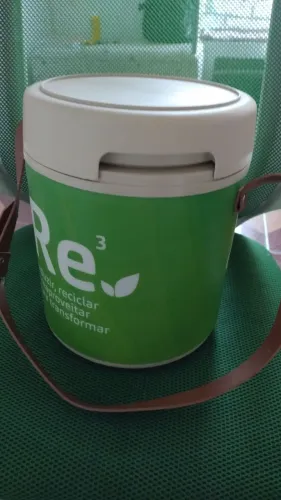 Vendo cooler 3 litros